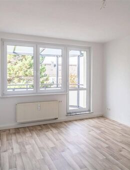 Große 2- Zimmerwohnung mit Balkon auf dem Sonnenberg - Chemnitz