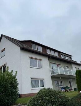 große, gepflegte 4 ZKB mit Balkon und Garage in ruhiger Lage von Staufenberg Benterode zu vermieten - Staufenberg (Niedersachsen)