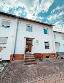 Reiheneckhaus mit Potenzial - Ruhige Lage in Koblenz-Arzheim, renovierungsbedürftig - Koblenz