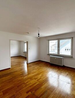 Attraktive 3-Zimmer-Wohnung in zentraler Lage von Hofheim - Hofheim (Taunus)
