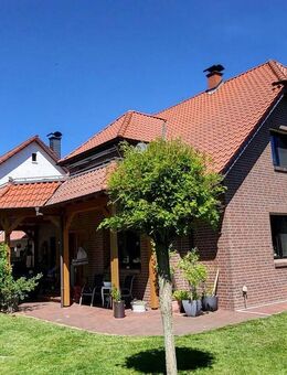 Schöner Resthof mit Zweifamilienhaus in nahezu Alleinlage - Stemwede