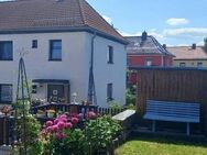 Schöne Doppelhaushälfte in ruhiger Lage von Zwickau - Zwickau