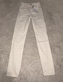 skinny jeans in 57567