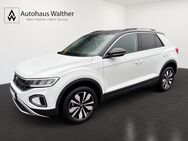 VW T-Roc, Move, Jahr 2023 - Merzig