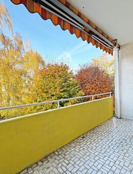 Lichtdurchflutete Etagenwohnung in Hofstede - Bochum