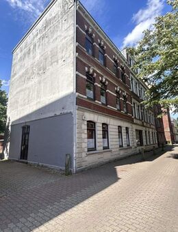 Mehrfamilienhaus mit zwei Wohneinheiten im Herzen von Neumünster - OTTO STÖBEN GmbH - Neumünster