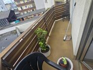 3-ZKB-Wohnung mit Einbauküche und zwei Balkonen - Mannheim