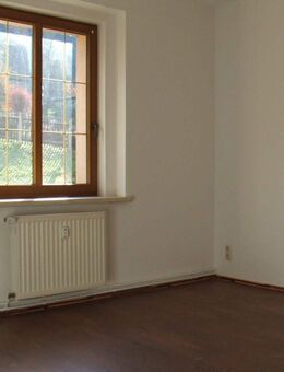 **Kleine 2-Raum-Wohnung in Elsterberg** - Elsterberg