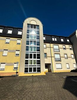 Dreiraumwohnung mit großen Balkon - Merseburg