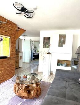 3,5 Zimmer-Maisonette-Wohnung mit Charme - Erstklassig renoviert in Eislingen an der Fils - Eislingen (Fils)