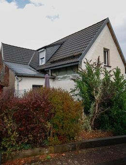 Investitionsobjekt mit 2-3 Wohneinheiten im Zentrum von Medebach - Medebach (Hansestadt)