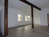 Schöne 2-Zimmer-Wohnung mit Freisitz in zentraler Lage von Rudolstadt - Rudolstadt