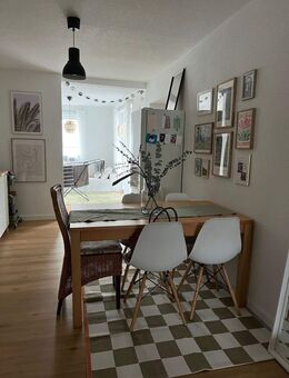 Neuwertige, sonnige Wohnung mit Balkon. - Osnabrück