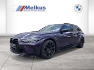 BMW M3, Competition M xDrive - - Driving Assistant Professional - Carbon Bremse, Jahr 2022 - Dresden