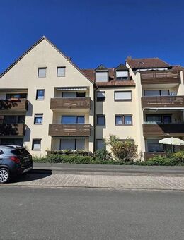 Ihr neues Zuhause: Lichtdurchflutete 3-Zimmer-Wohnung mit Balkon und Stellplatz - Stein (Bayern)