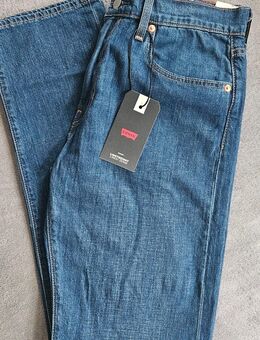 Original Levis Hose Neu mit Etikett - Velbert