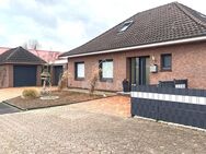 Komfortabler Bungalow mit großzügigem Grundstück, Garagen und Carports - ebenerdig bewohnbar! - Bunde