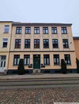 Franz-Mehring-Straße * Charmant Wohnen in zentraler Stadtlage * Tageslichtbad mit Wanne, Keller * - Schwerin