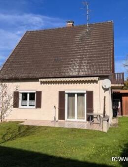Einfamilienhaus mit Garage in ruhiger Lage zu verkaufen - Mühldorf (Inn)