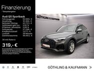 Audi Q5, Sportback 40 TFSI qu S line Stadt Parken Tour Optik, Jahr 2024 - Hofheim (Taunus)