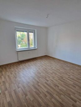 geräumige 2-Raum-Wohnung in zentraler Lage - Schönebeck (Elbe)