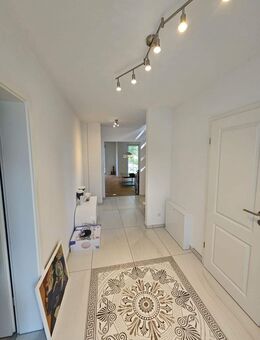 Neubau Einfamilienhaus mit Garten und modernen Annehmlichkeiten - Königs Wusterhausen