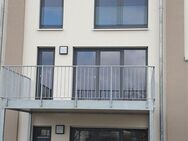 Schöne Aussicht: Moderne 2-ZKB (barrierefrei) mit Balkon in Trier Feyen - Trier