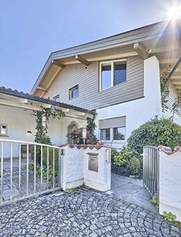 Landhaus-Ensemble am Chiemsee - idylisch - großzügig - lebenswert - Breitbrunn (Chiemsee)