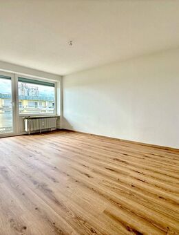 Neu renovierte Eigentumswohnung mit Stellplatz und Balkon in Lichtenfels - Lichtenfels (Bayern)