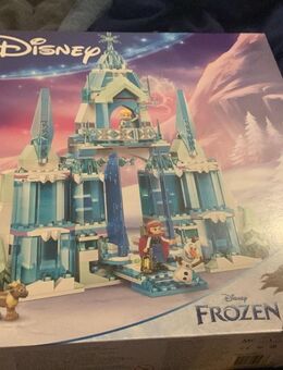 Biete neues Anna und Elsa Schloss - Neu Ulm