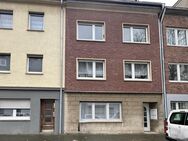 Schicke DG-Wohnung im Zentrum von Düren, 2 Zimmer, Küche, Diele, Bad - Düren