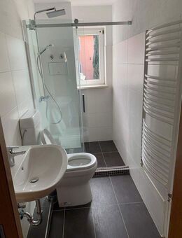 Wunderschöne 3-Raum-Wohnung mit Wintergarten und begehbarer Dusche - Coswig (Anhalt)