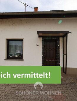 Hüttersdorf: Doppelhaushälfte mit großem Garten - Schmelz