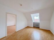 Mitten in der Hagener Innenstadt - Ca. 53 m² große 2-Zimmer-Dachgeschosswohnung - Hagen (Stadt der FernUniversität)