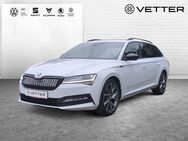 Skoda Superb, Combi Sportline iV, Jahr 2020 - Pressig