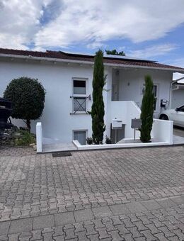 schöne, helle 3-Zimmer ELW im modernen, ruhigen Architektenhaus mit Feldrandlage - Dolgesheim