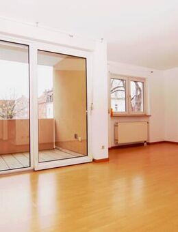 Nürnberg: Sehr Schöne 1 Zi. Wohnung mit Loggia und TG! Nur 5 Gehminuten zur U-Bahn - Nürnberg