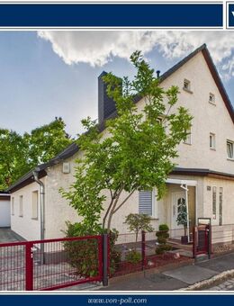 Charmante Doppelhaushälfte mit Pool & Garage auf großem Grundstück, in hervorragender Lage - Berlin