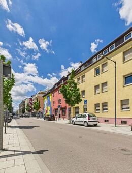 Top-Kapitalanlage - 24.000 € Kaltmieteinnahmen p.a. - 153 m² Gesamtfläche & zwei Stellplätze! - Neu Ulm
