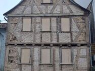 Historische denkmalgeschützte Hofreite in Wiesbaden-Nordenstadt - Wiesbaden
