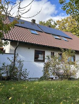 Großzügige 3,5-Zimmer-ETW mit großem Garten und Doppelgarage! - Bad Liebenzell