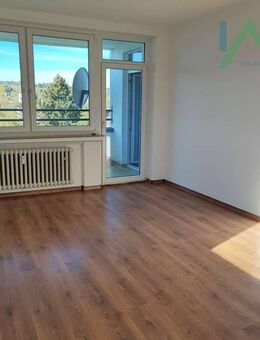 Tolle Aussichtslage mit Balkon und Stellplatz - Schöne 3-Zimmerwohnung - modernisiert - Bad Kreuznach