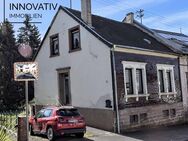 Einfamilienhaus als Kernsanierungsprojekt oder Abriss in zentraler Lage - Quierschied