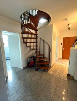 Ihr Wohntraum: Maisonette mit Loggia und Tiefgarage - Hamburg