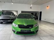 Skoda Octavia Combi RS Sport Navi/LED/RFK/AHK/SHZ/TOP! - Oberhausen