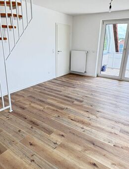 frisch renovierte Maisonette-Wohnung 2.OG - Werl