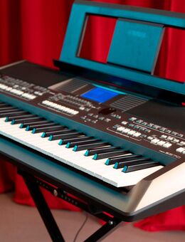 Yamaha Keyboard PSR-S670 - Karlstadt