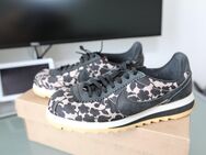 Nike Classic Cortez LX, Black Floral, Gr. 37.5, Gebraucht - Berlin Mitte