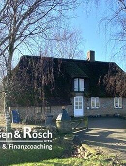 Hyggelige Reetdachkate (historischer Nauaufbau) vor den Toren von Sylt - Neukirchen (Landkreis Nordfriesland)