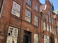 Tolle günstige 1 Zimmer Wohnung nur für Studenten/in mit einer Studienbescheinigung anzumieten! - Lübeck